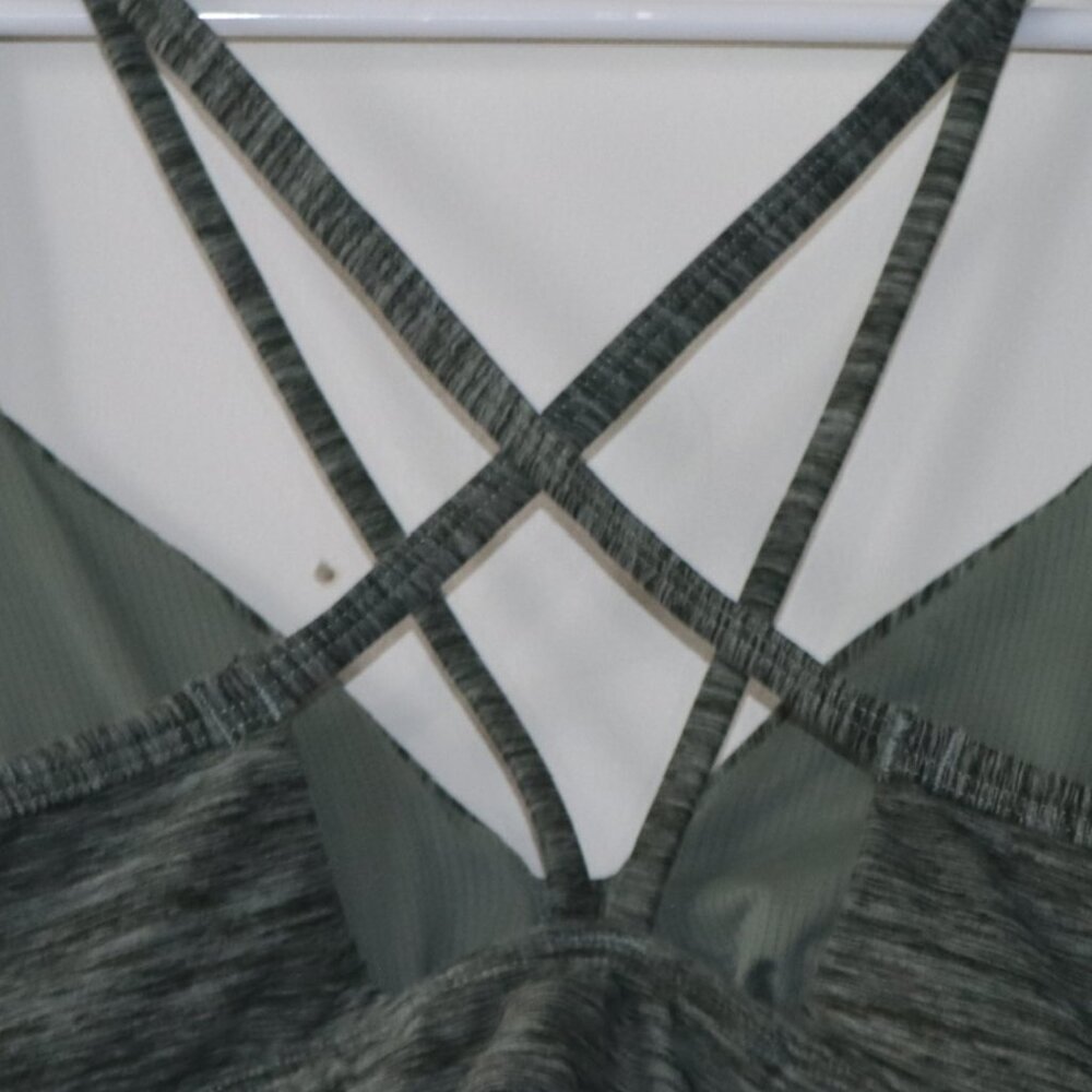 Sports Bra - Picture 5 of 6